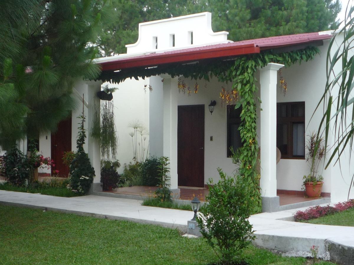 Hotel Casa Gaia Cobán Esterno foto